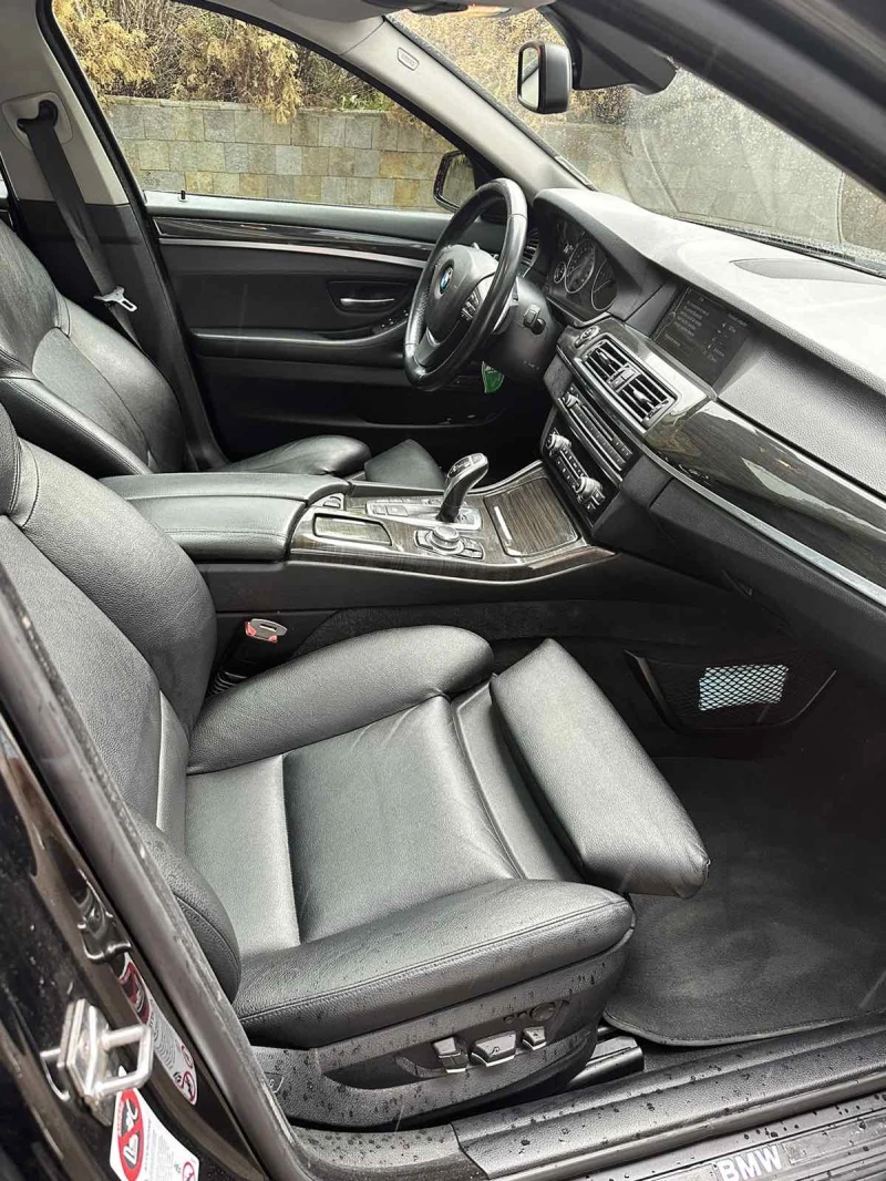 BMW 530 XD, снимка 12 - Автомобили и джипове - 51979476