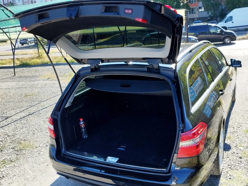 Mercedes-Benz E 220 2.2CDI-170кс-AMG-7G tronic, снимка 7 - Автомобили и джипове - 52660514