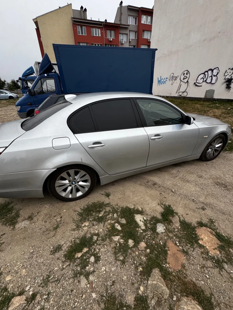 BMW 525, снимка 2 - Автомобили и джипове - 52422699