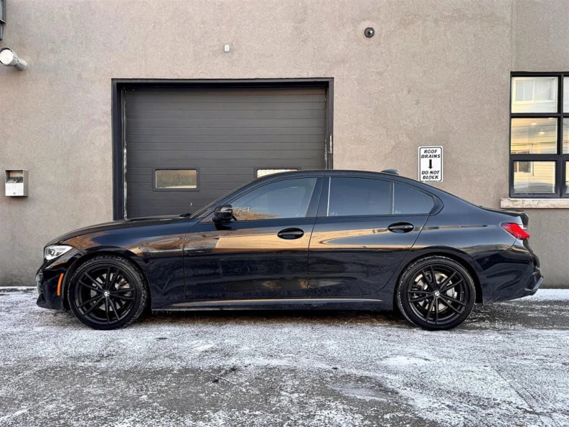 BMW 330 * АВТО КРЕДИТ* ЦЕНА ДО БГ * СЕРВИЗНА ИСТОРИЯ * , снимка 4 - Автомобили и джипове - 52690926