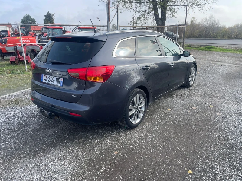 Kia Ceed 1.6 GT-LINE, снимка 7 - Автомобили и джипове - 52895733