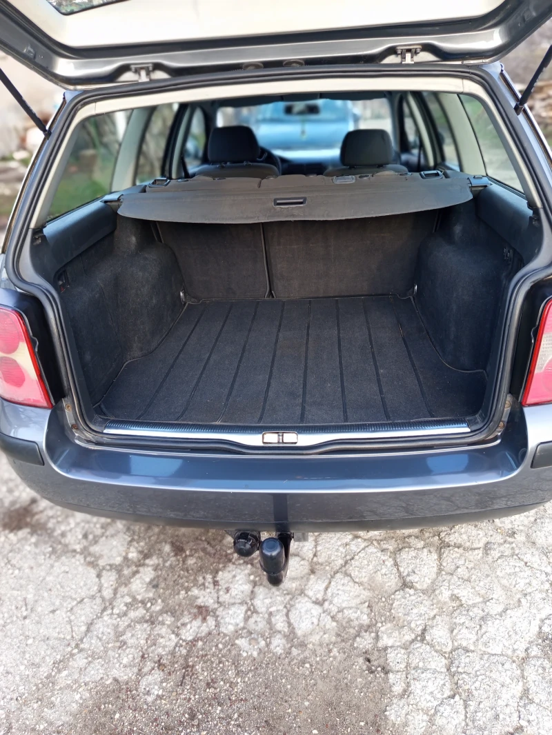 VW Passat Комби 1.9 TDI 131к.с, снимка 3 - Автомобили и джипове - 52910965