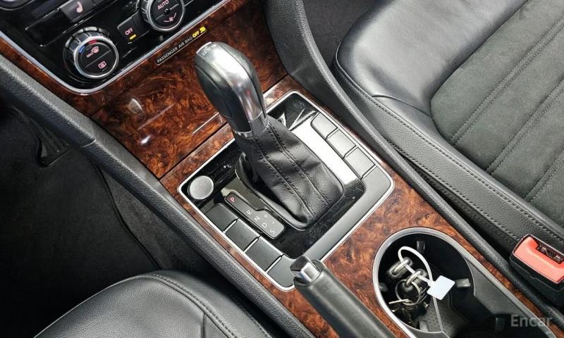 VW Passat, снимка 9 - Автомобили и джипове - 52998454