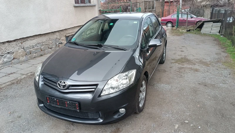 Toyota Auris 1.6-132к.с.топ състояние , снимка 17 - Автомобили и джипове - 53061072