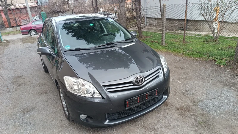 Toyota Auris 1.6-132к.с.топ състояние , снимка 11 - Автомобили и джипове - 53061072