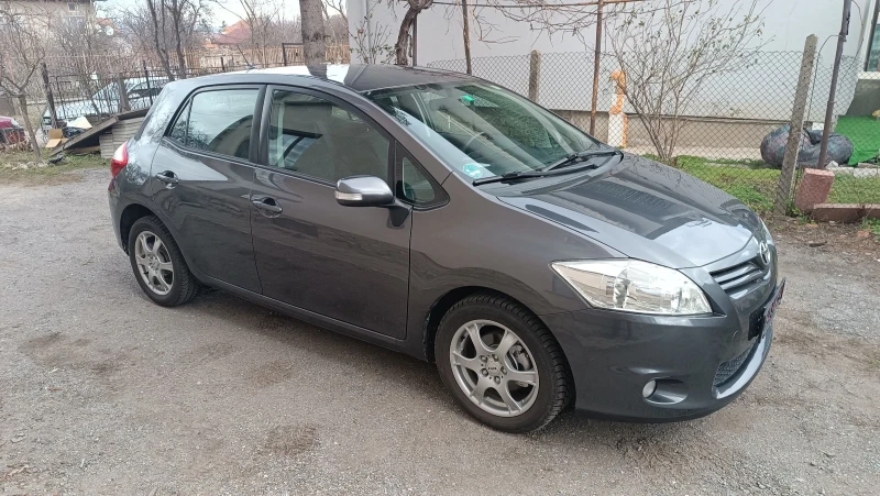 Toyota Auris 1.6-132к.с.топ състояние , снимка 8 - Автомобили и джипове - 53061072