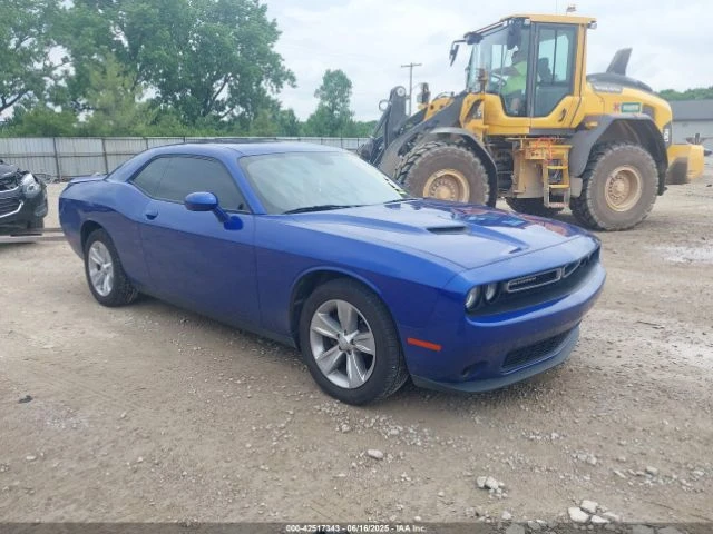 Dodge Challenger Sxt - изображение 3