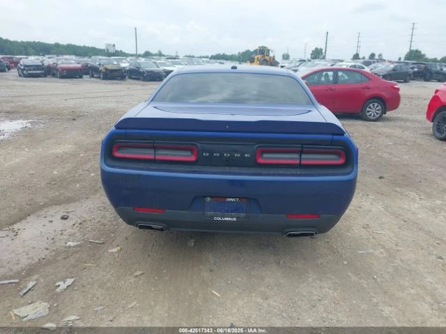 Dodge Challenger Sxt - изображение 2