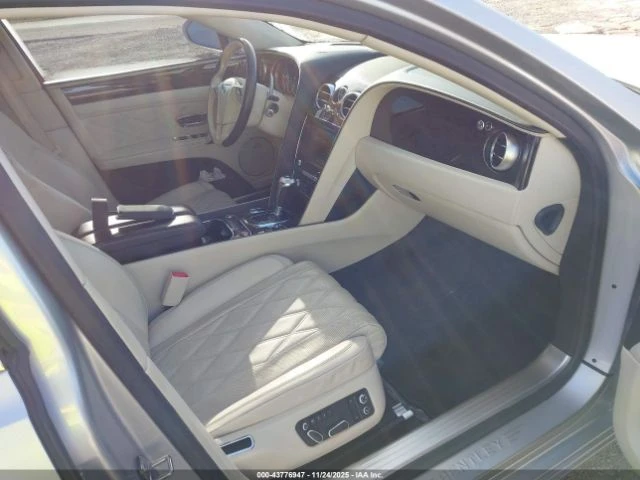 Bentley Flying Spur V8 - изображение 5