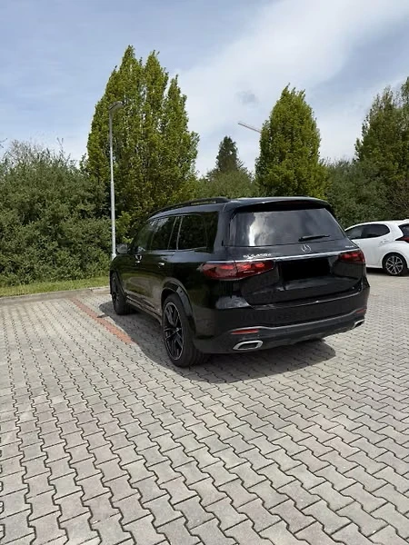 Mercedes-Benz GLS 450 d 4MATIC AMG-Line, снимка 4 - Автомобили и джипове - 54881434