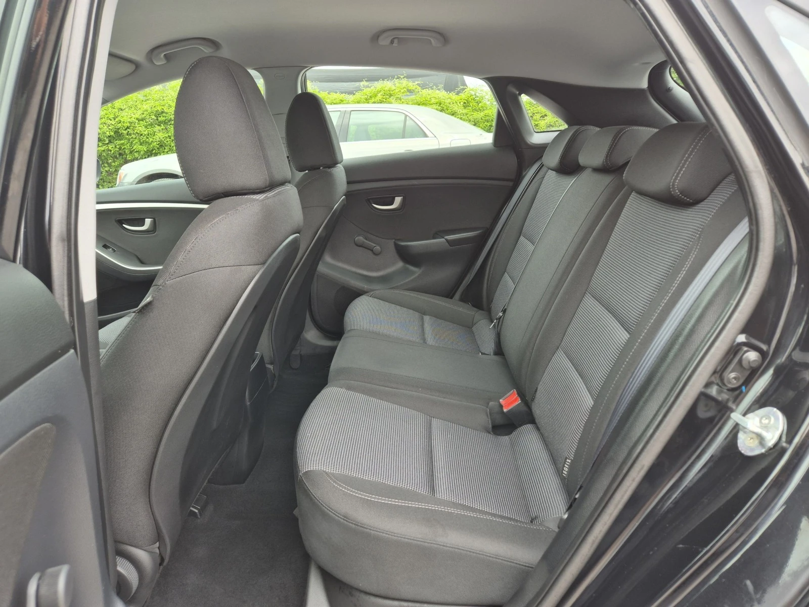 Hyundai I30 1.4CRDI | Mobile.bg — изображение 12