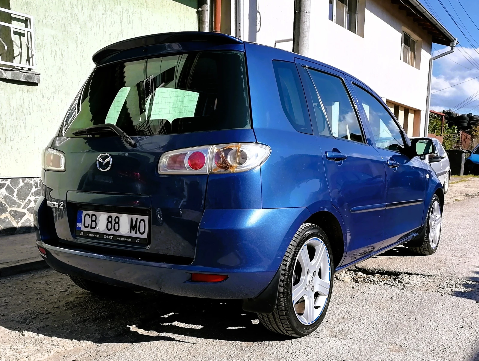 Mazda 2 Facelift 1, 4HDI  - изображение 4