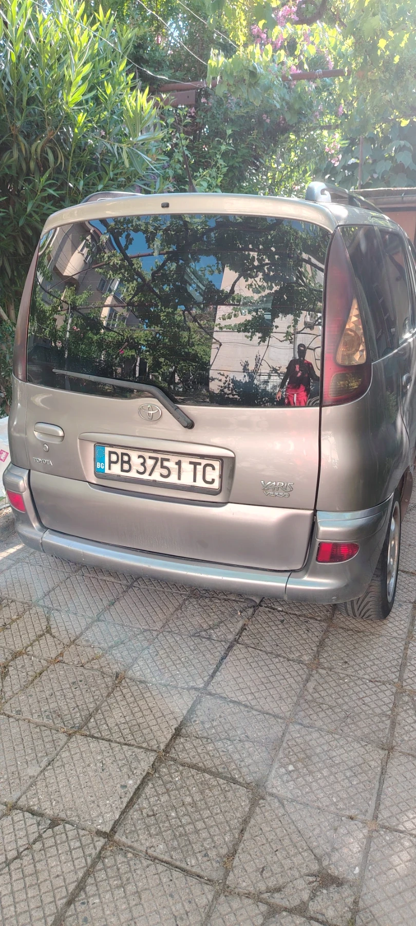 Toyota Yaris verso  - изображение 4