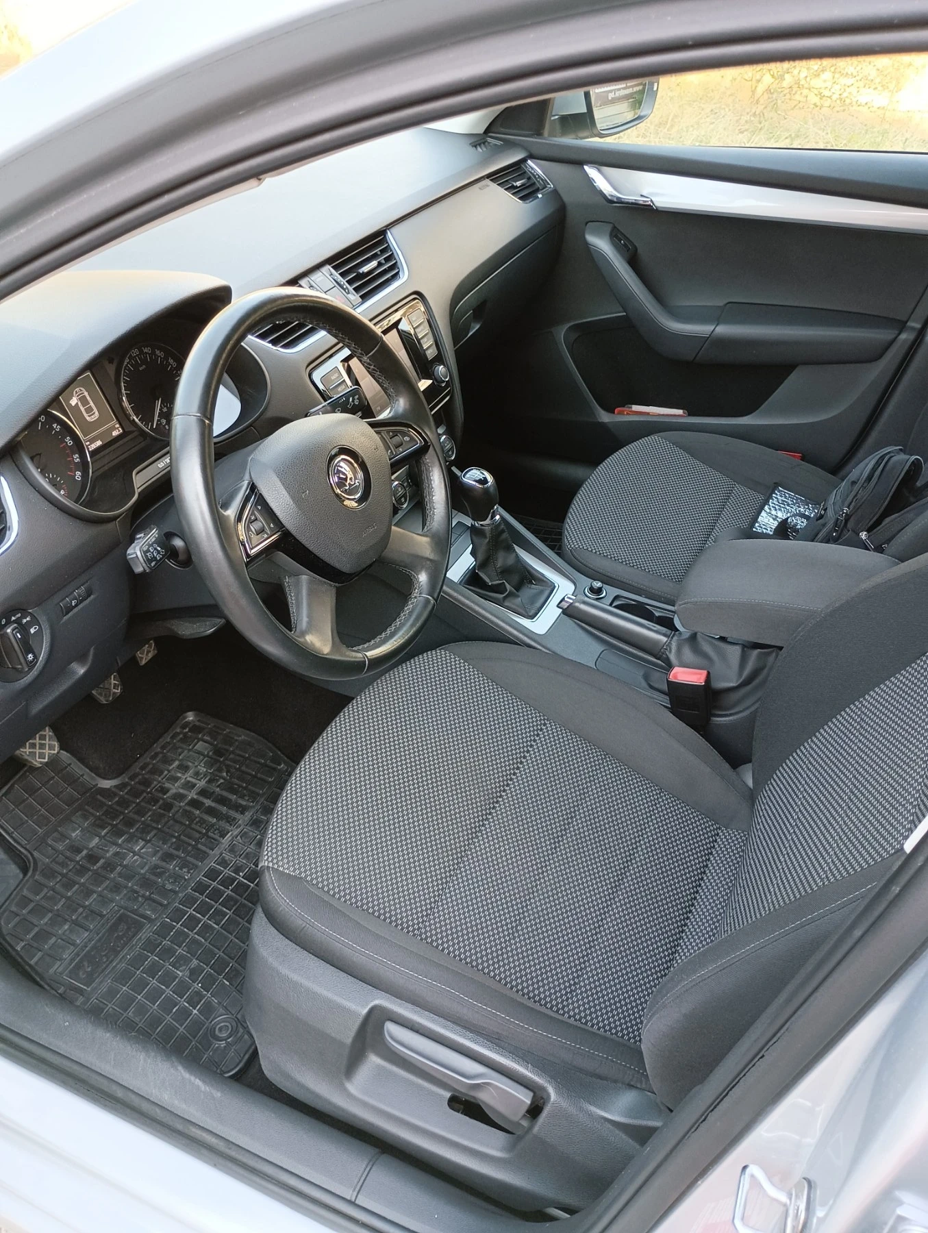 Skoda Octavia  - изображение 8