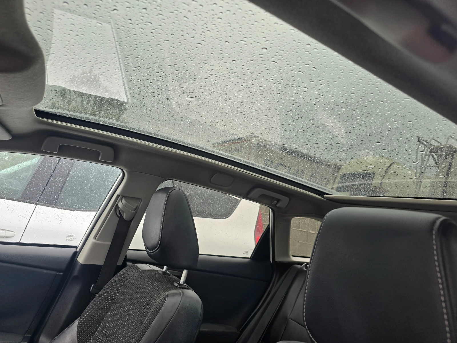 Toyota Auris 1.8HYBRID | Mobile.bg — изображение 15