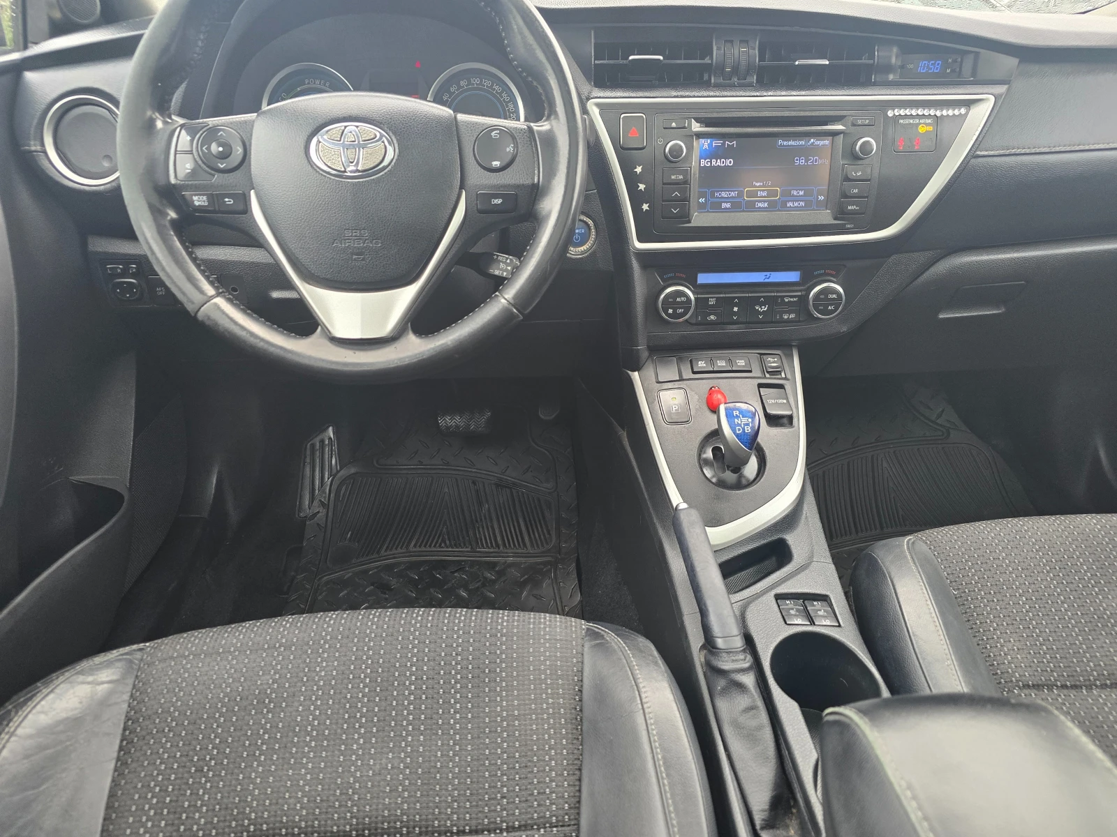 Toyota Auris 1.8HYBRID | Mobile.bg — изображение 10