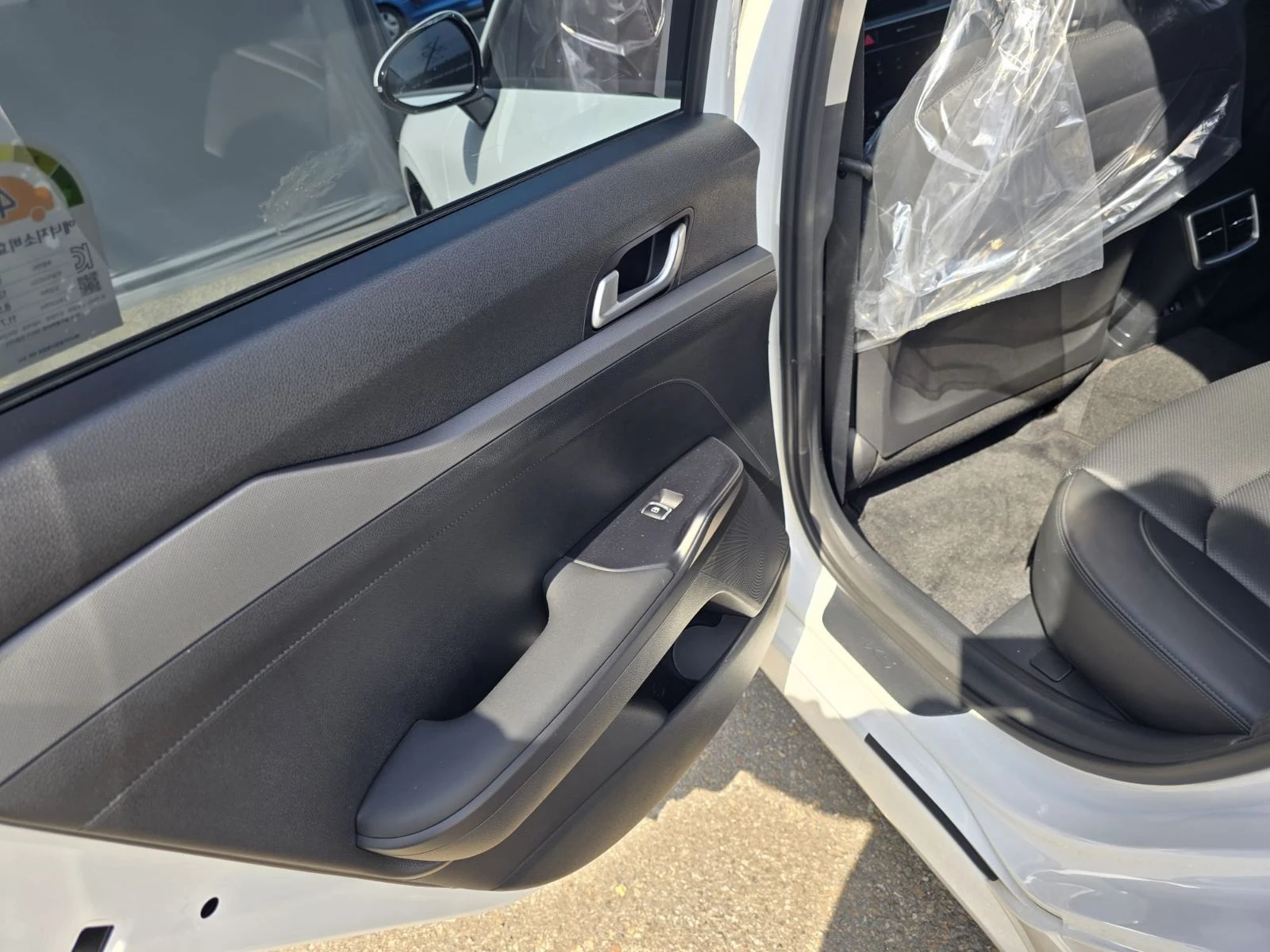 Kia K5 | Mobile.bg   12