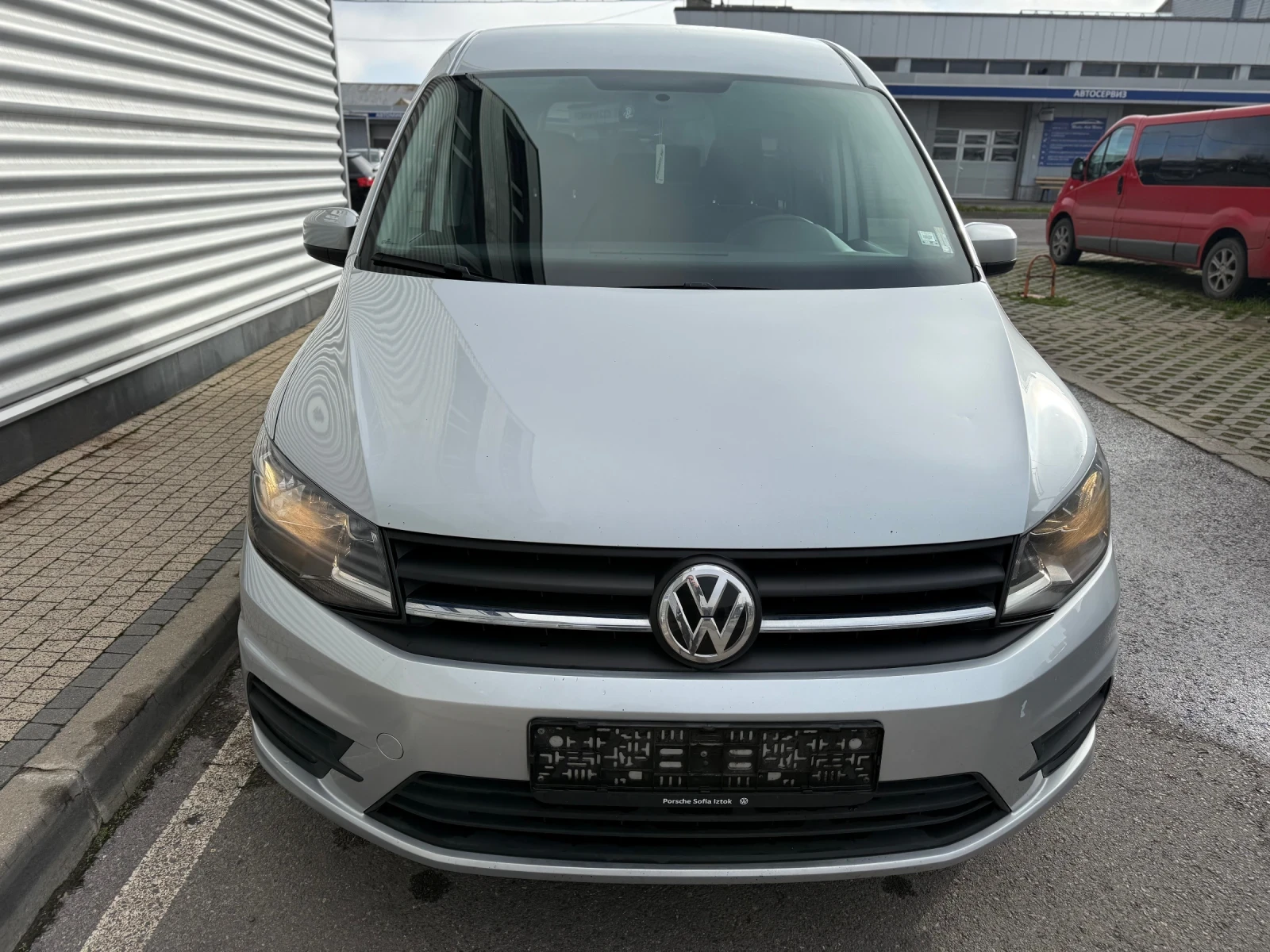 VW Caddy Maxi+ 7места+ 1собственик+ Euro6B - изображение 7