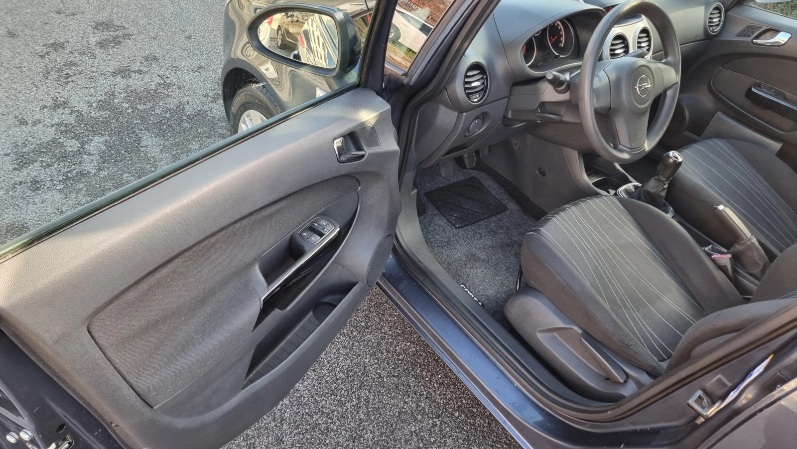 Opel Corsa 1.2i Euro4 - изображение 7