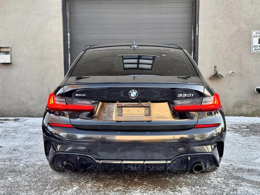 BMW 330 *  *    *   *  | Mobile.bg   7