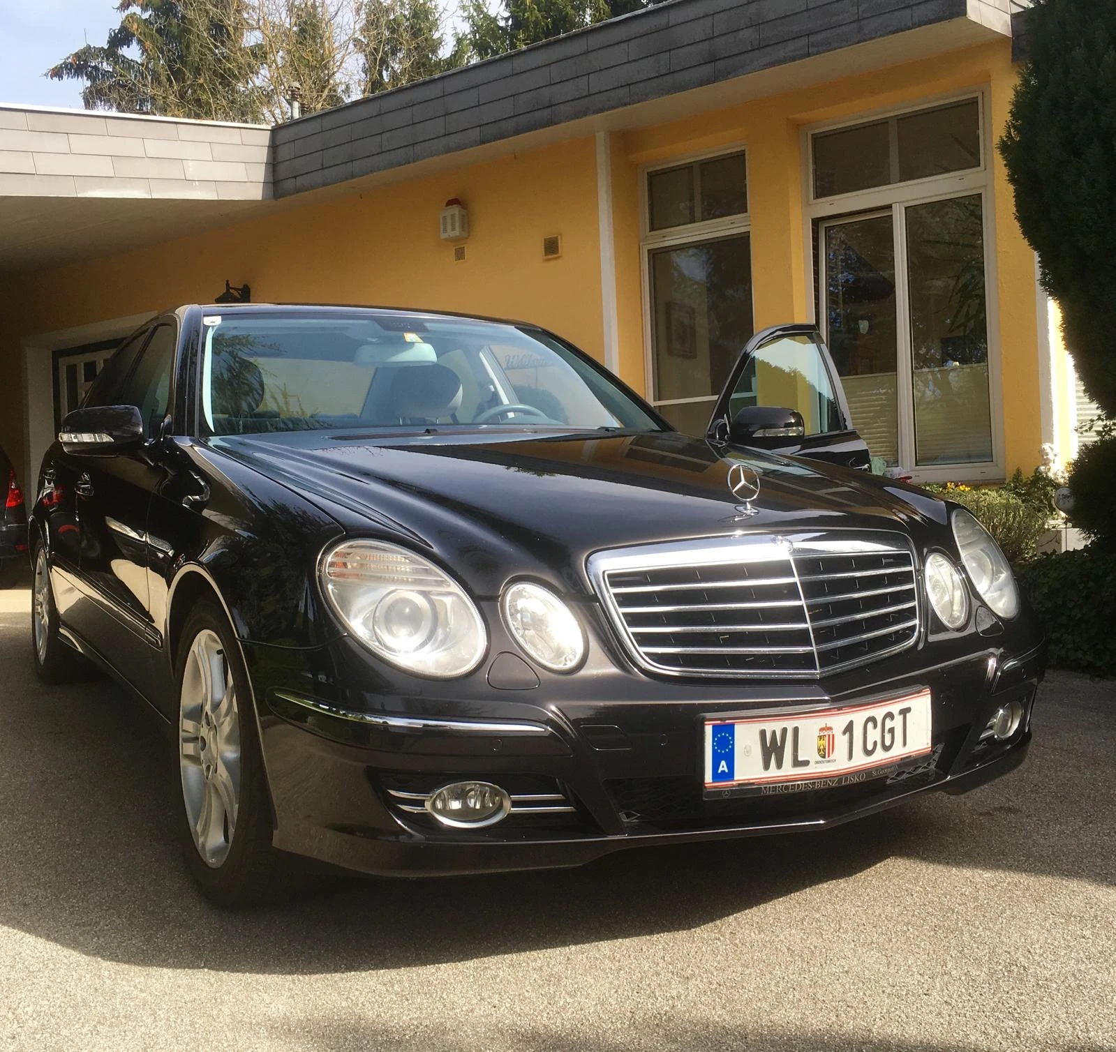 Mercedes-Benz E 200 1.8i-GAZ - изображение 7