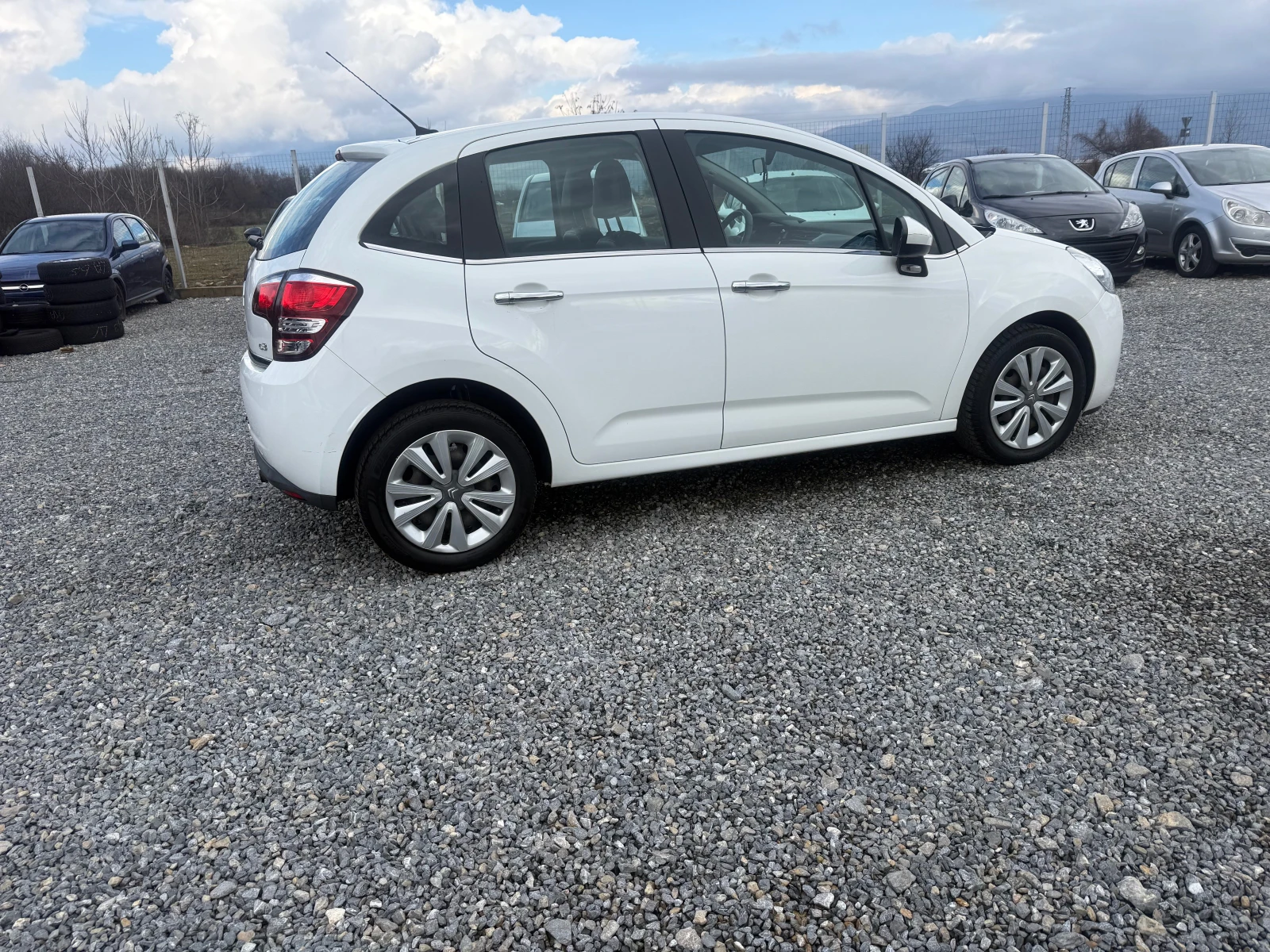 Citroen C3 1.2 I EVRO6 - изображение 9