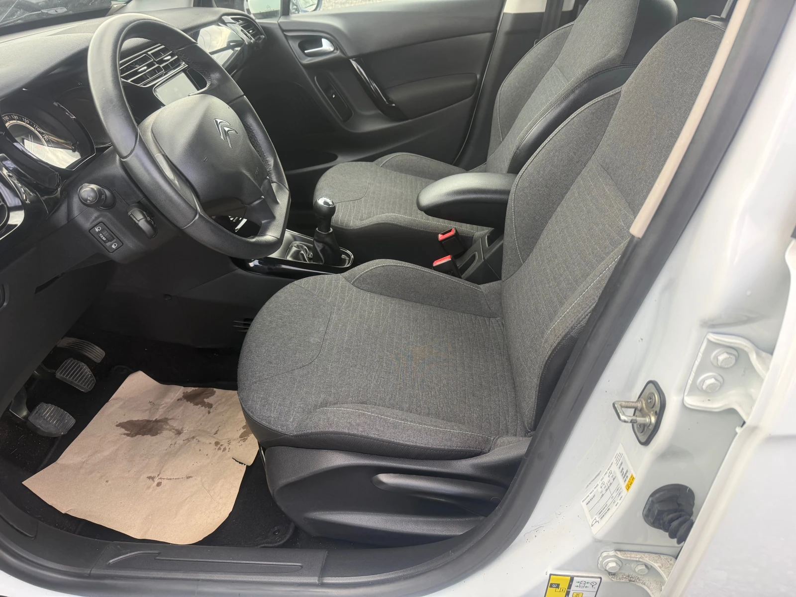 Citroen C3 1.2 I EVRO6 - изображение 10