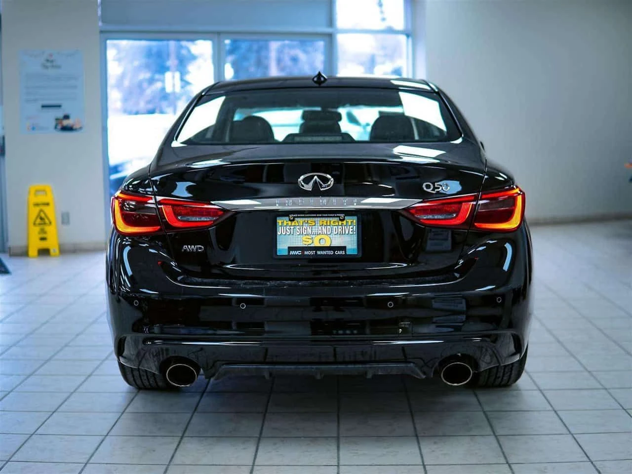 Infiniti Q50 * LUXE * CARFAX * ���� �� �� | Mobile.bg � ����������� 4