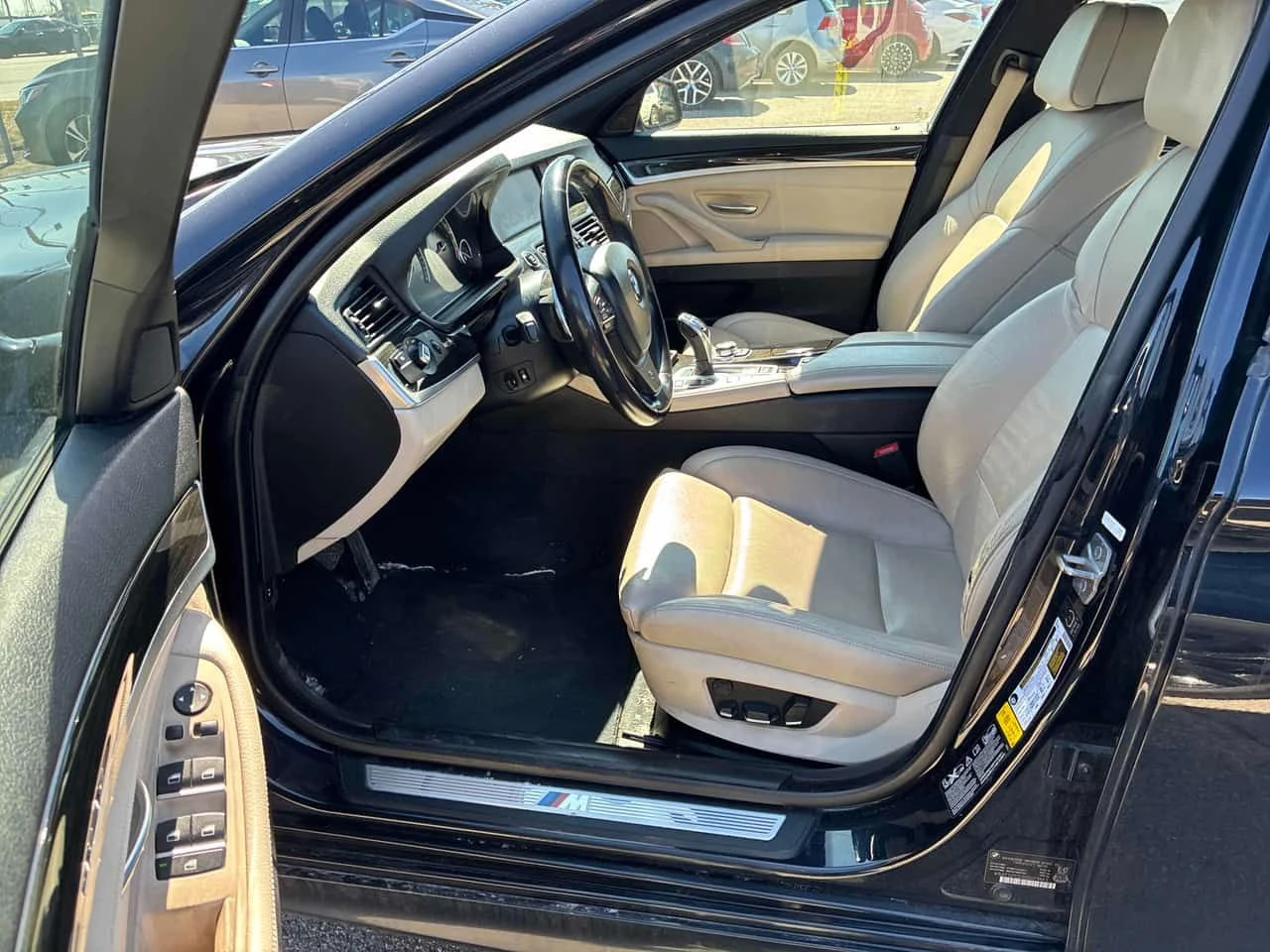 BMW 535 M Пакет/535i xDrive/CARFAX/Пано/Подгрев/КЛИП, снимка 6 - Автомобили и джипове - 54001712