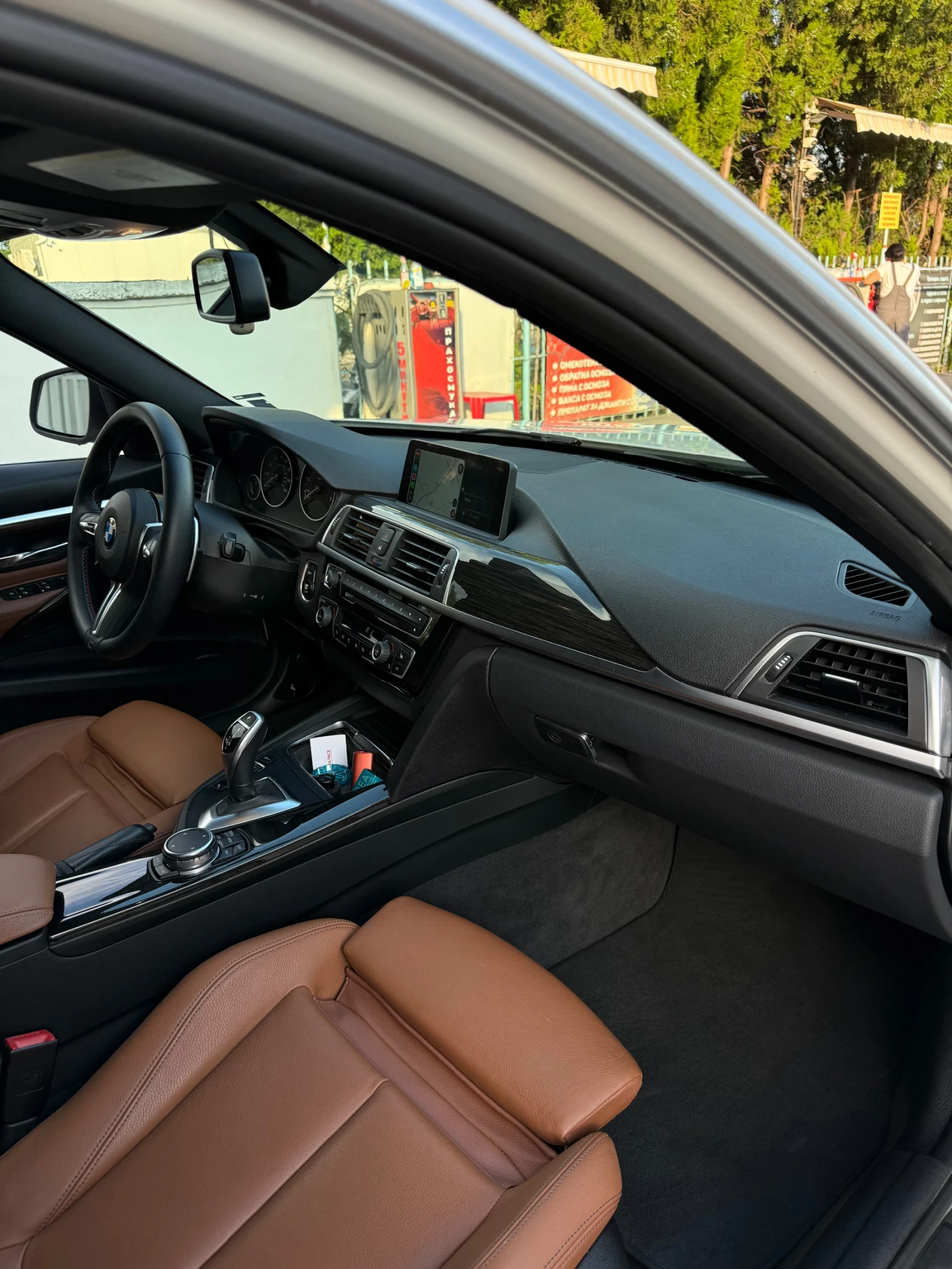 BMW 330 Facelift, 252кс. 108500км., снимка 9 - Автомобили и джипове - 54813729