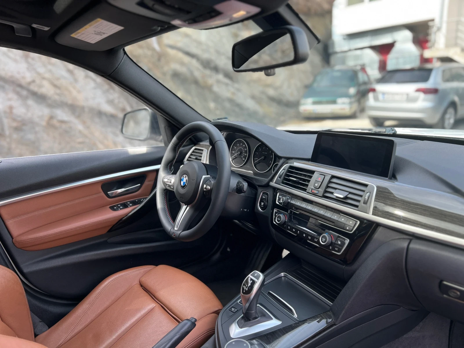 BMW 330, снимка 9 - Автомобили и джипове - 54177909