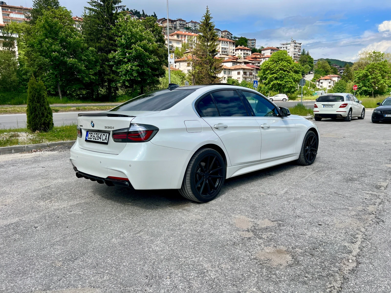 BMW 330, снимка 5 - Автомобили и джипове - 54324826