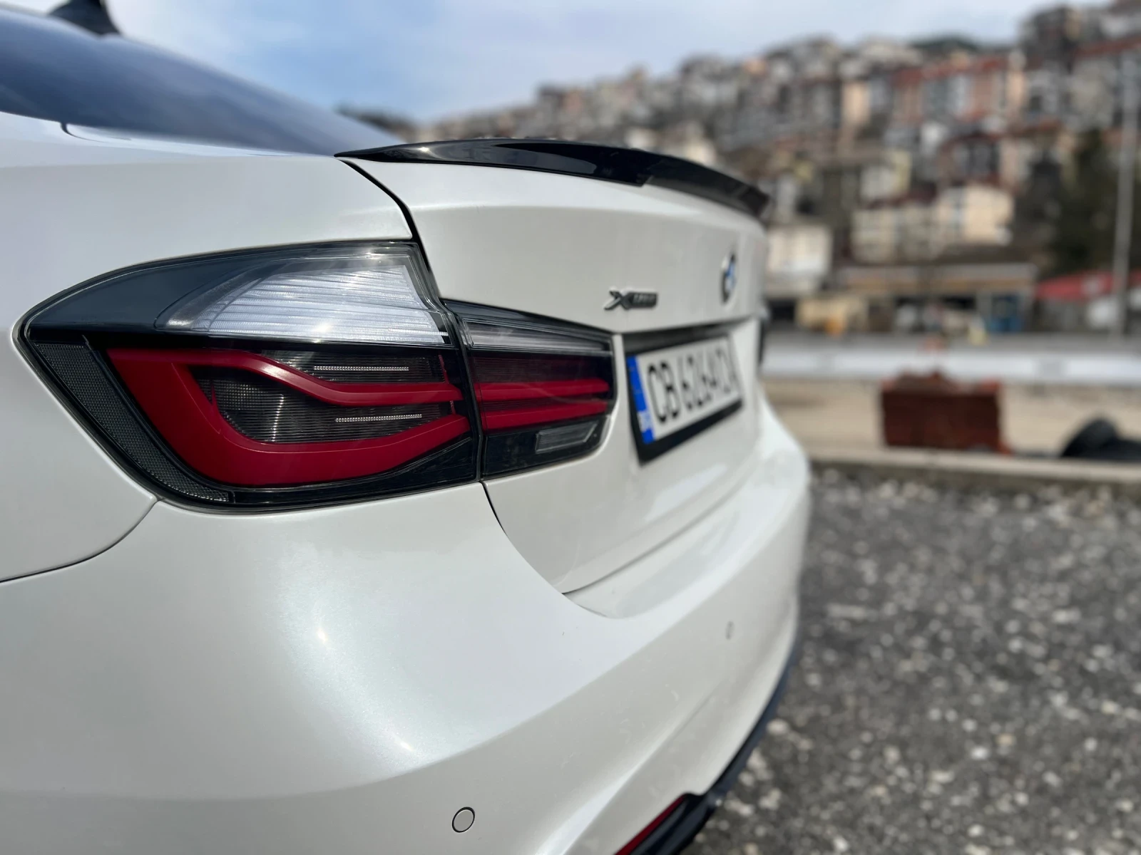 BMW 330, снимка 6 - Автомобили и джипове - 54177909