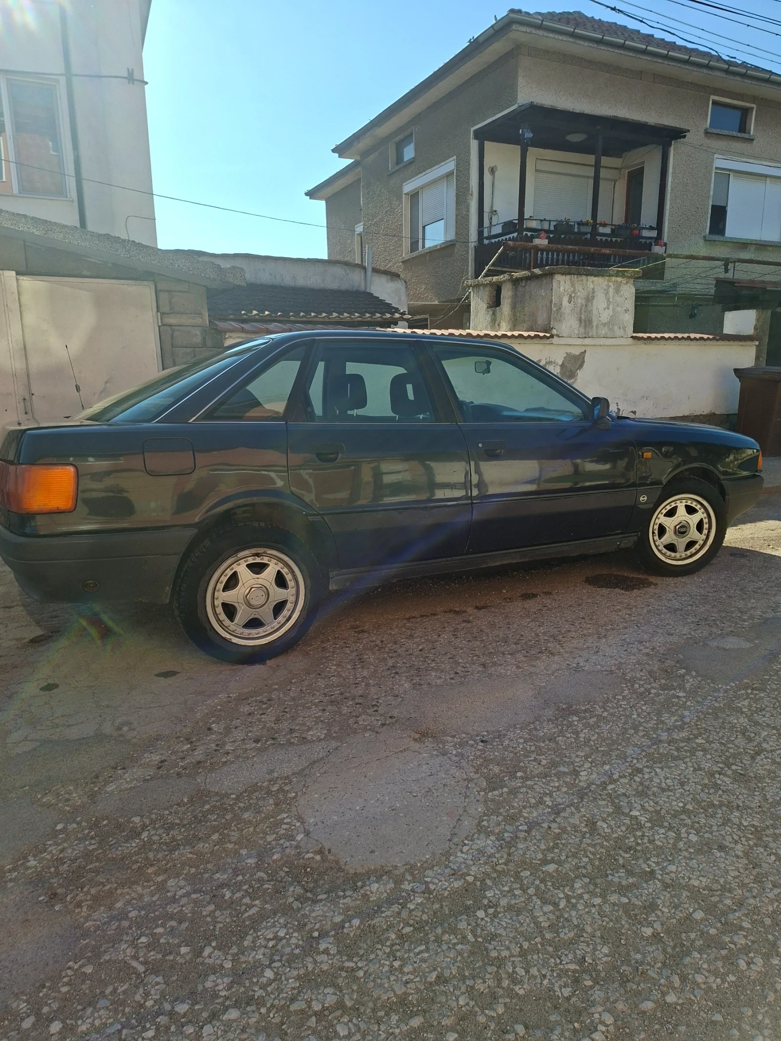 Audi 80