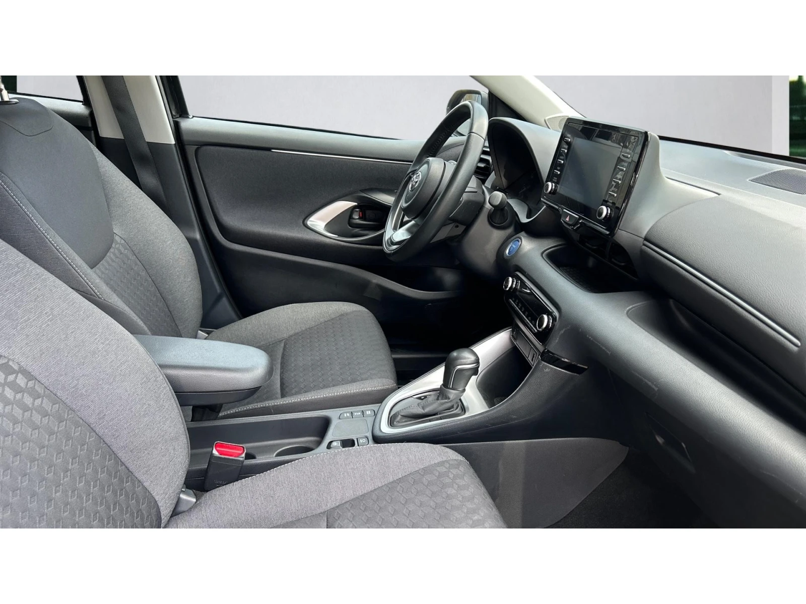 Toyota Yaris Месечна вноска от 220  , снимка 7 - Автомобили и джипове - 54386005