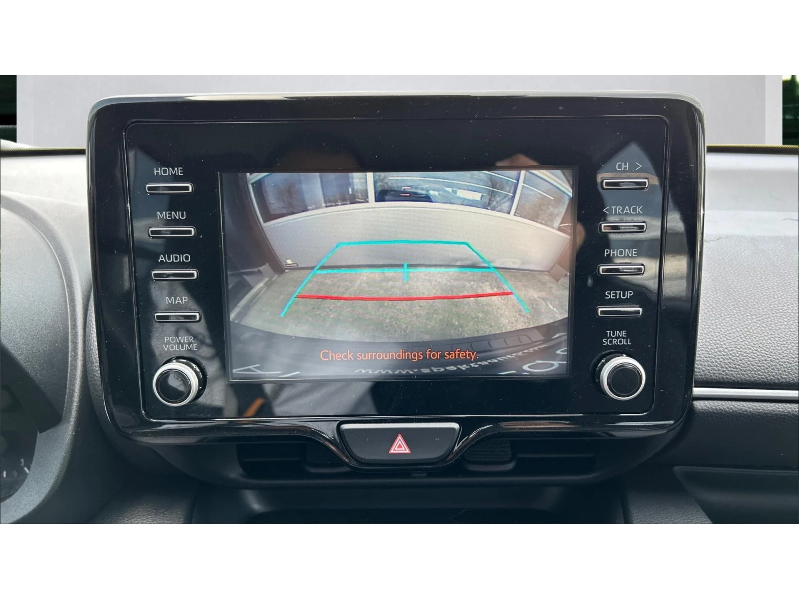 Toyota Yaris Месечна вноска от 220  , снимка 16 - Автомобили и джипове - 54386005