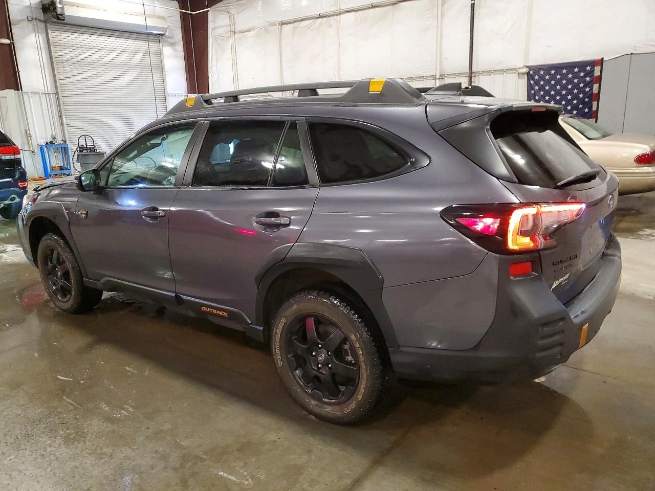 Subaru Outback WILDERNESS| ОПЦИЯ ЗА ЛИЗИНГ, снимка 2 - Автомобили и джипове - 54396978