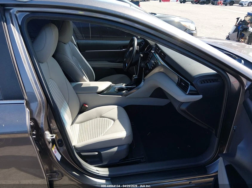 Toyota Camry 2.5L I-4 DI, DOHC, VVT, 203HP Front Wheel Drive | Mobile.bg � ����������� 5