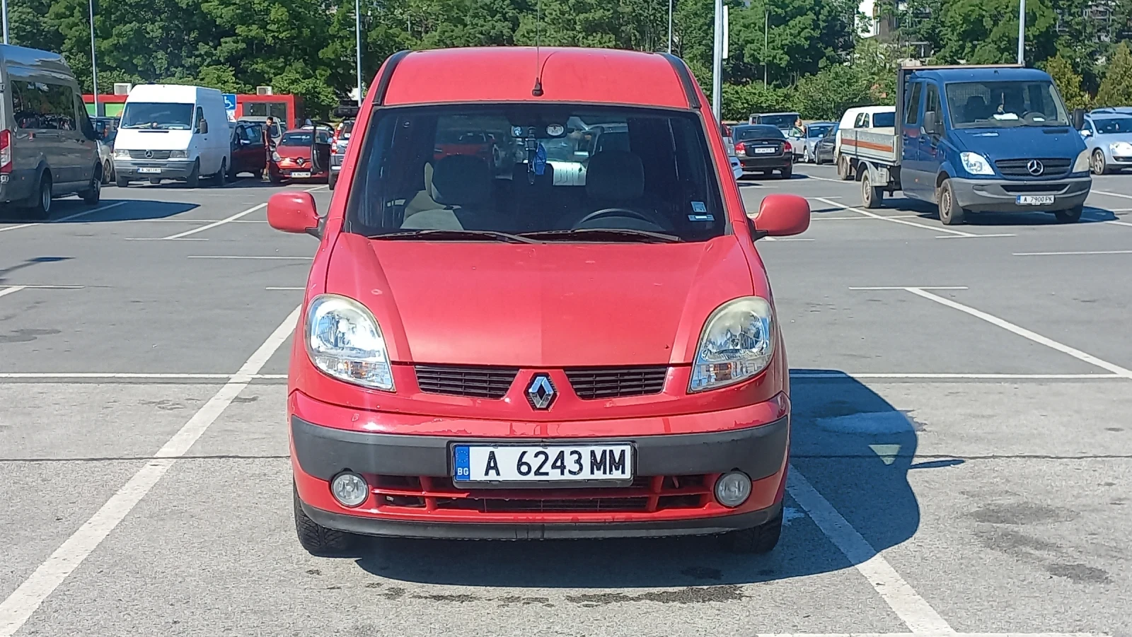 Renault Kangoo 1.5 DCI 86 к.с., снимка 2 - Автомобили и джипове - 54855426
