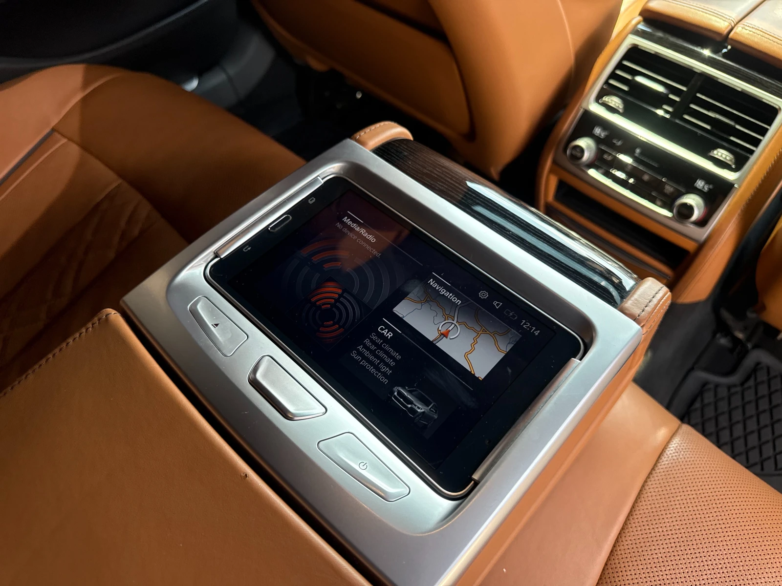 BMW 730 d Xdrive FaceLift , снимка 11 - Автомобили и джипове - 55070645