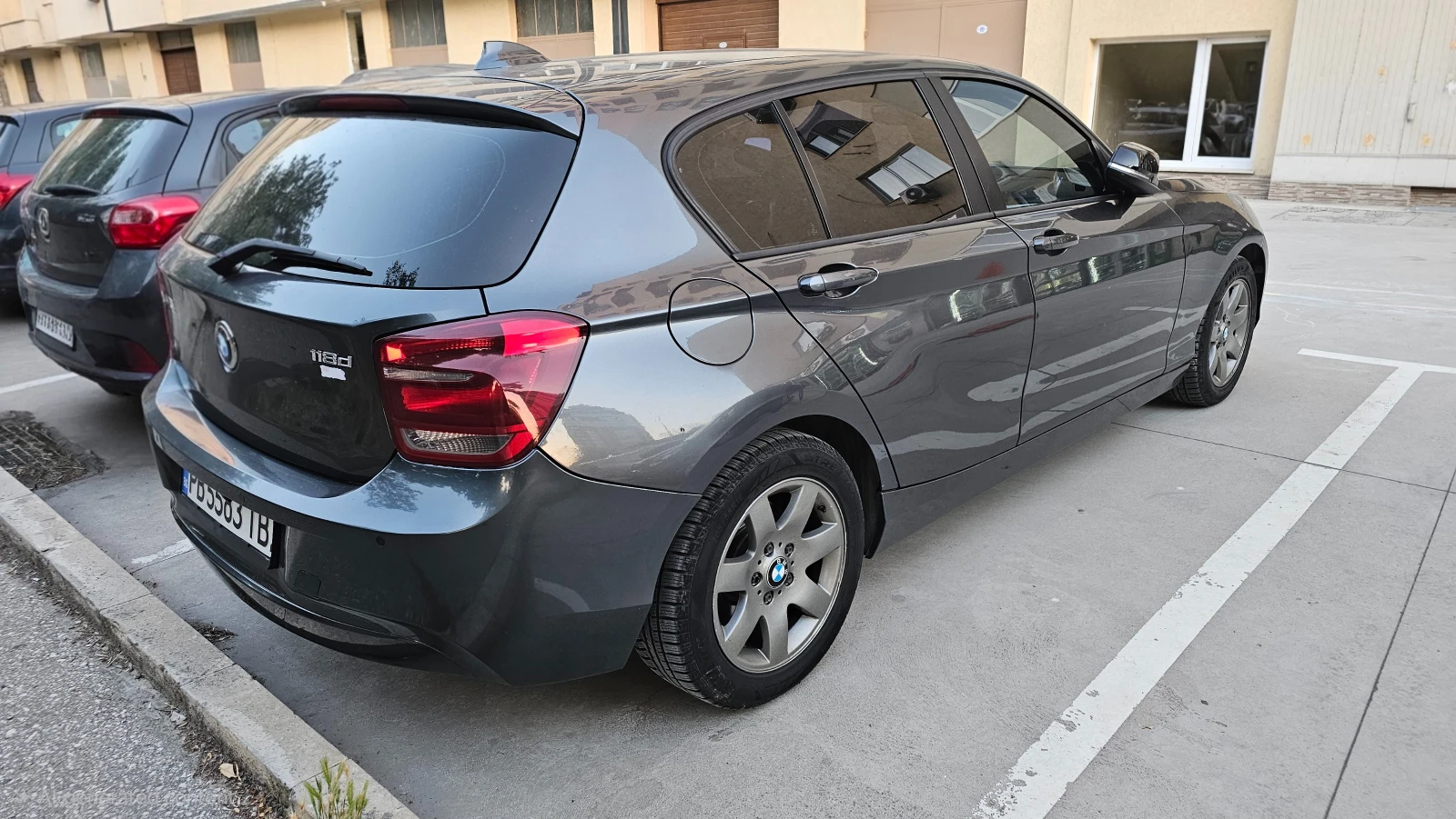 BMW 118, снимка 3 - Автомобили и джипове - 55127995