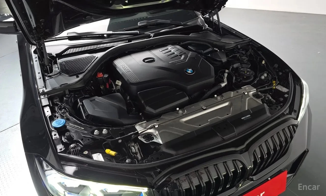 BMW 320 i M Sport  | АВТОФИНАНСИРАНЕ БЕЗ ПЪРВОНАЧАЛНА, снимка 6 - Автомобили и джипове - 55959768