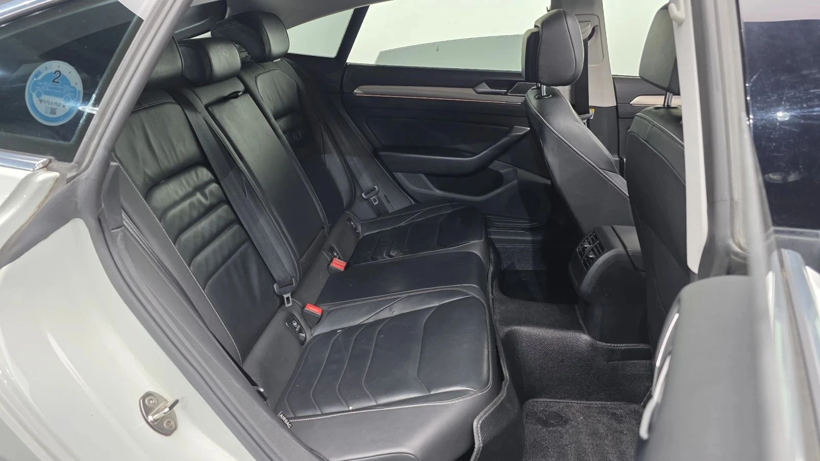 VW Arteon, снимка 12 - Автомобили и джипове - 56689691