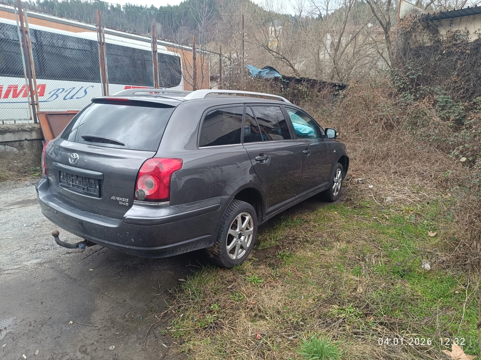 Toyota Avensis, снимка 3 - Автомобили и джипове - 56724064
