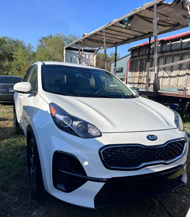 Kia Sportage Нова, само на 27000 км , снимка 1 - Автомобили и джипове - 47701348