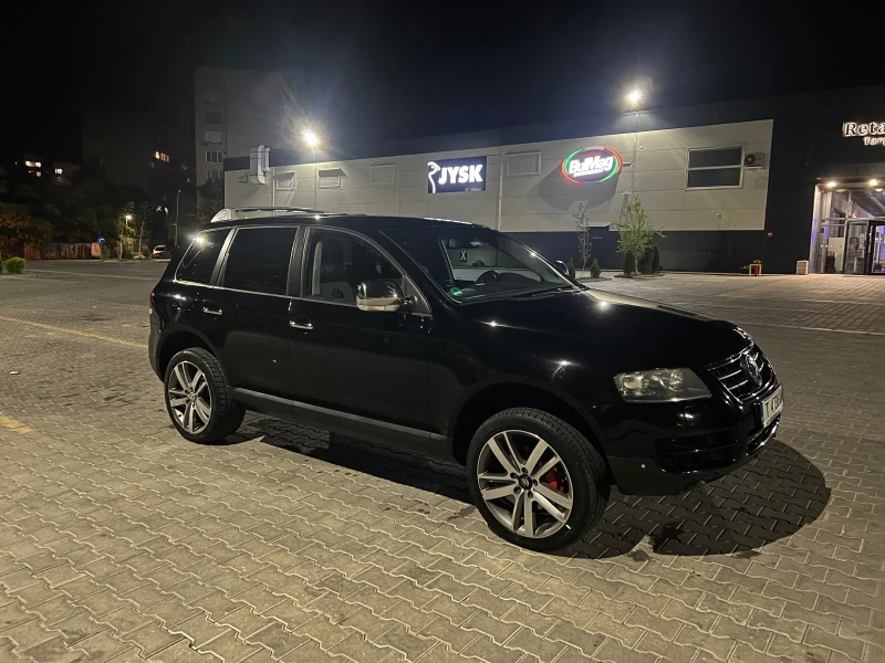 VW Touareg 3.0 TDI, снимка 7 - Автомобили и джипове - 48480148