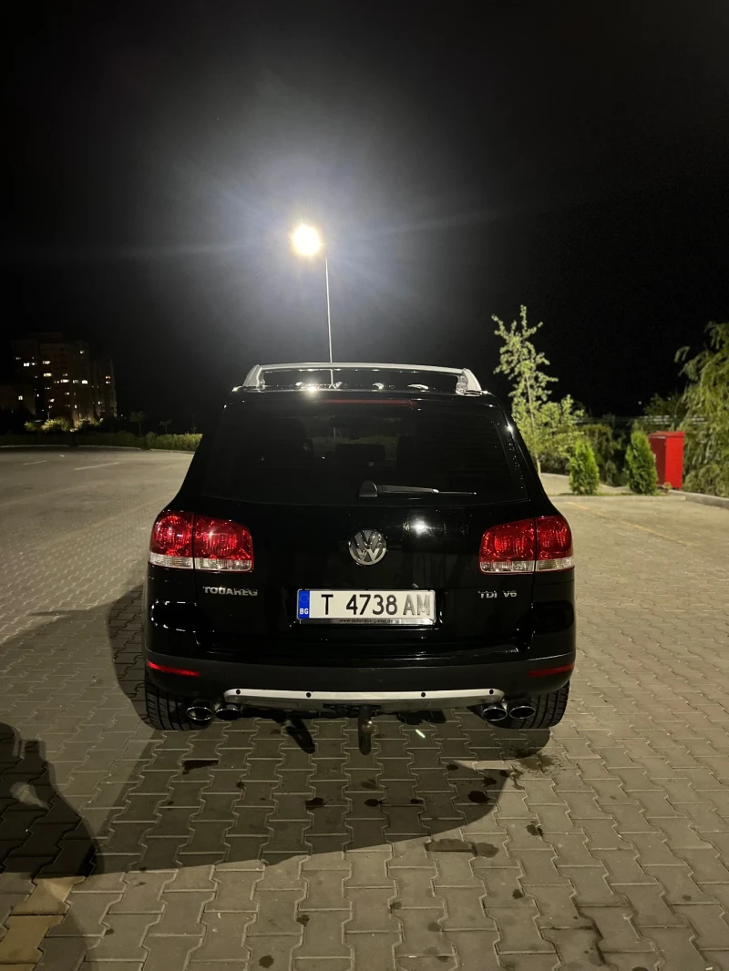 VW Touareg 3.0 TDI, снимка 4 - Автомобили и джипове - 48480148