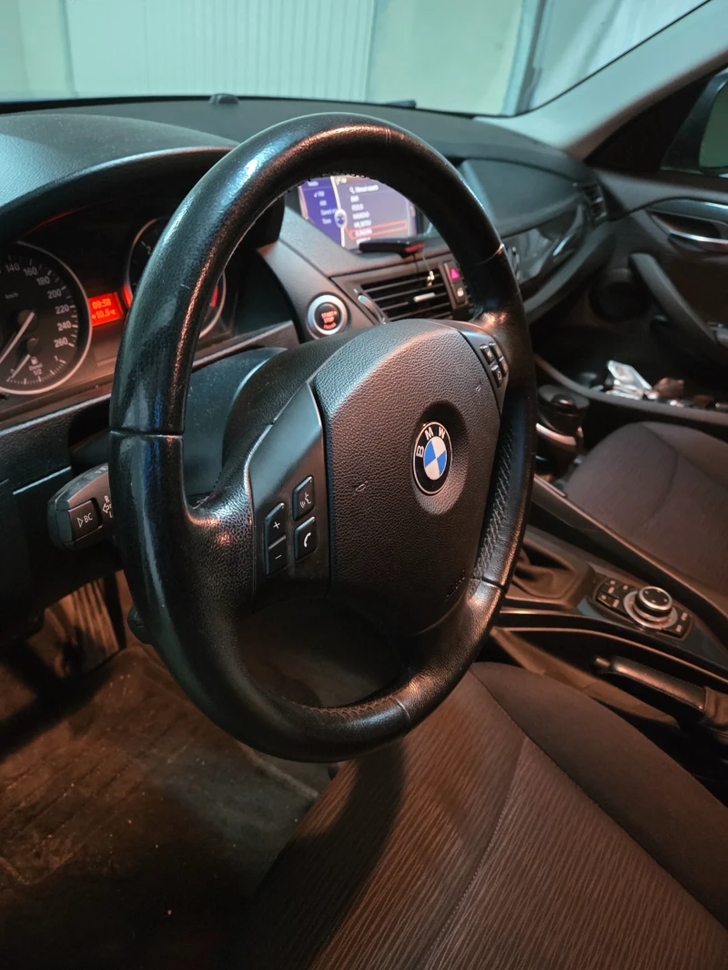 BMW X1 2.0d Xdrive , снимка 7 - Автомобили и джипове - 52338157