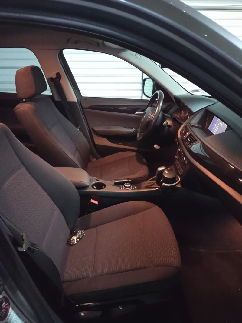 BMW X1 2.0d Xdrive , снимка 8 - Автомобили и джипове - 52338157