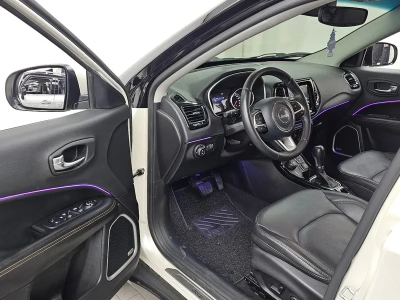 Jeep Compass 2Nd Generation 2.4 Limited Awd, снимка 10 - Автомобили и джипове - 55264055